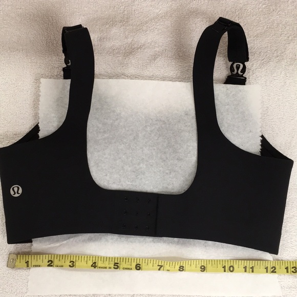 Lululemon NWOT Blk Booby Bracer Bra - Picture 7 of 7